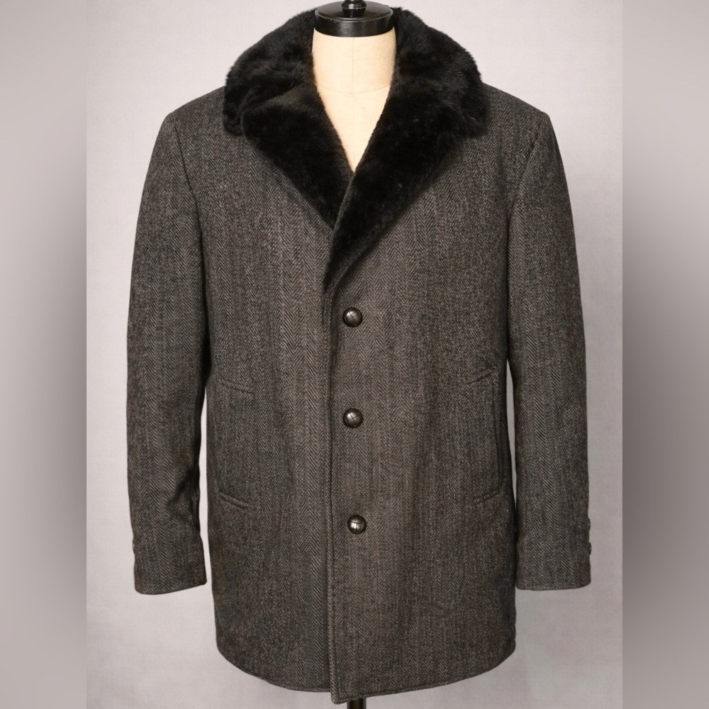 Vintage herringbone and faux fur overcoat, jacket, coat, grey & black wool. 46R